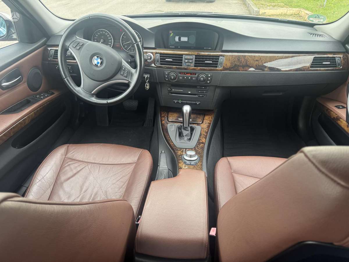BMW 325 2005 — photo 7