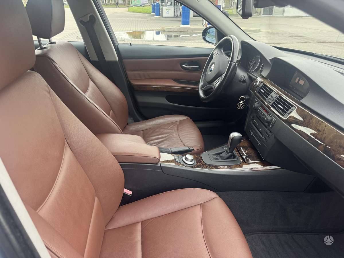 BMW 325 2005 — photo 8
