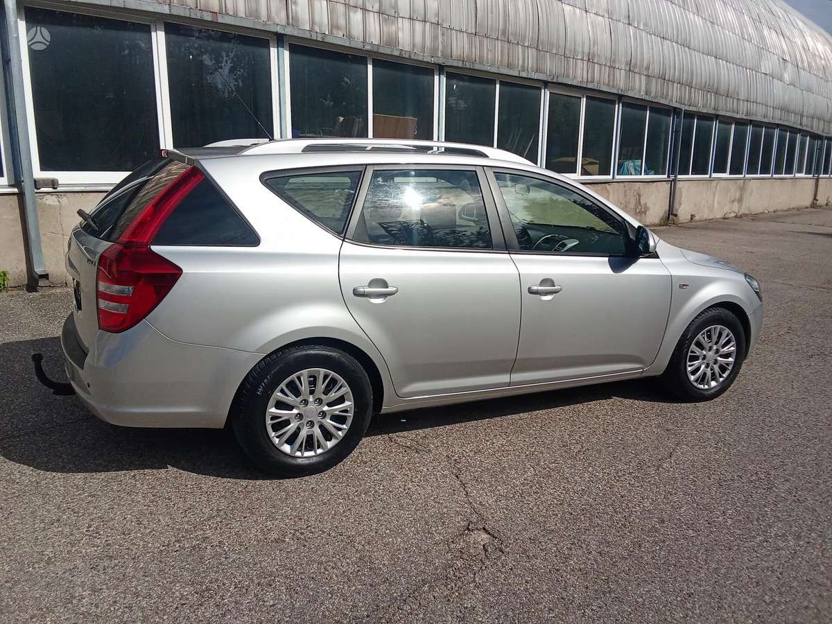 Kia Ceed 2008 — photo 14
