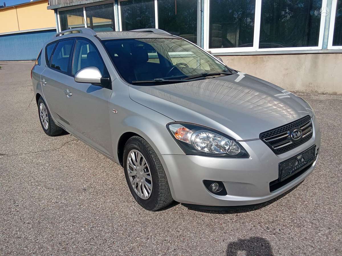 Kia Ceed 2008 — photo 17