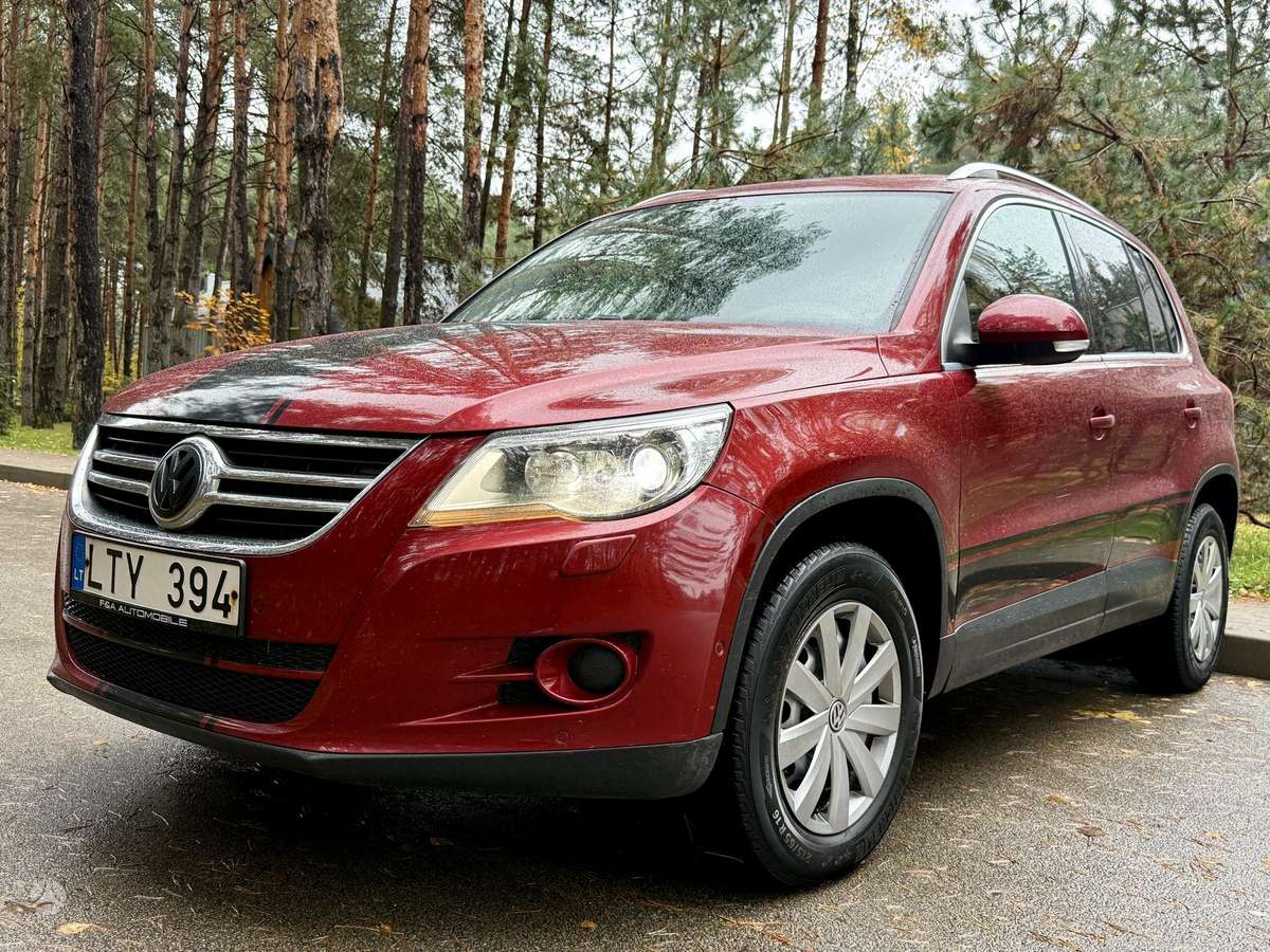 Volkswagen Tiguan 2008 — вигляд ззаду
