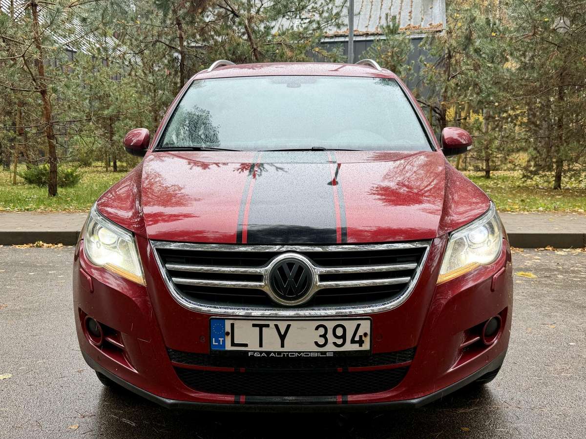 Volkswagen Tiguan 2008 — салон