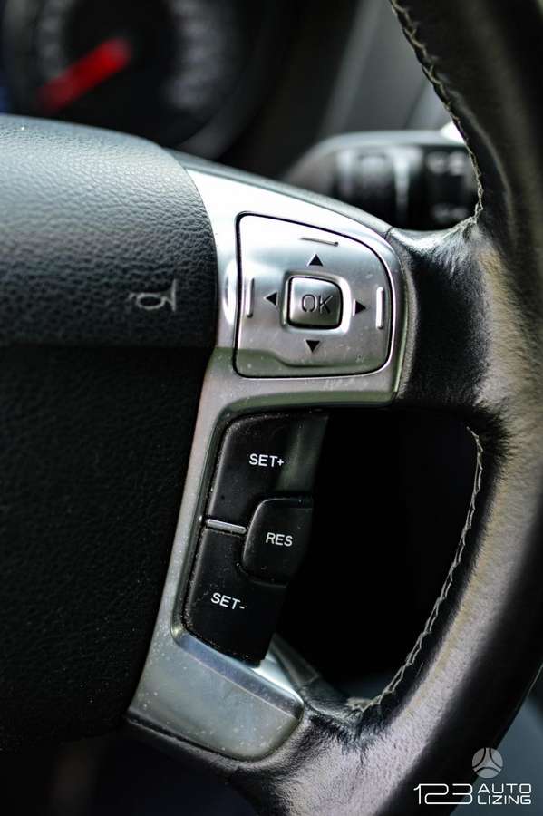 Ford Mondeo 2014 — photo 19