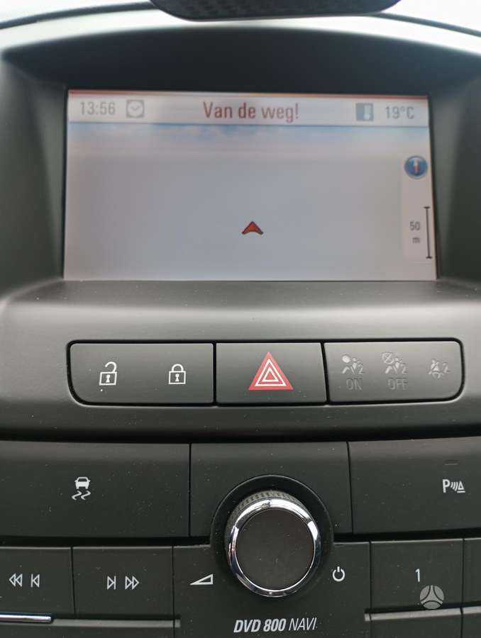 Opel Insignia 2012 — photo 12