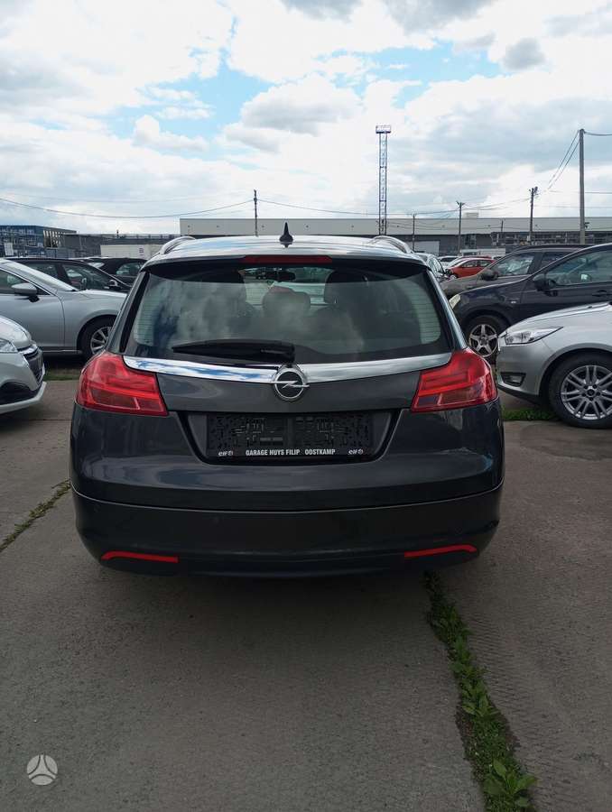Opel Insignia 2012 — photo 7