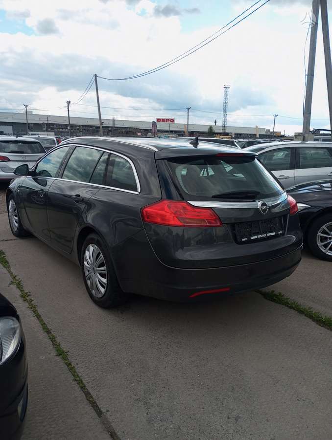 Opel Insignia 2012 — photo 8