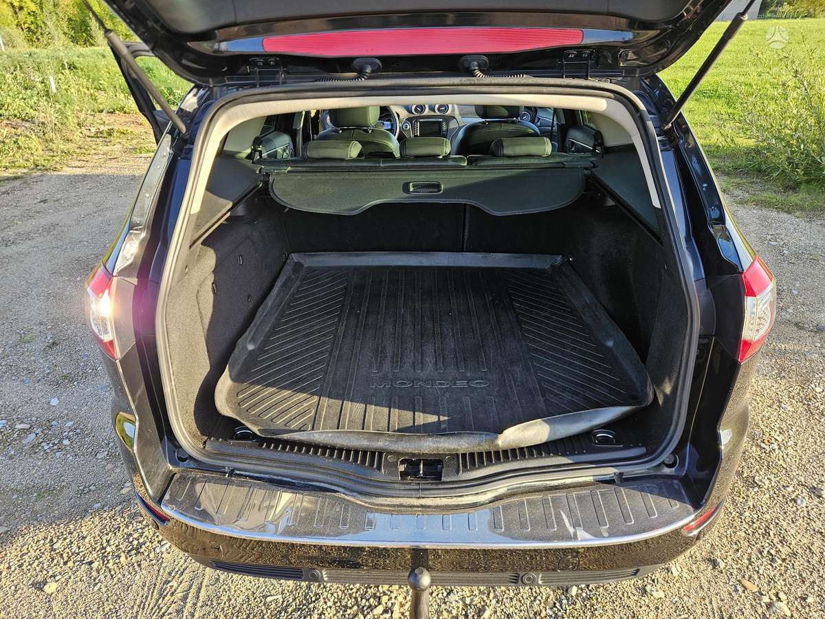 Ford Mondeo 2014 — photo 13