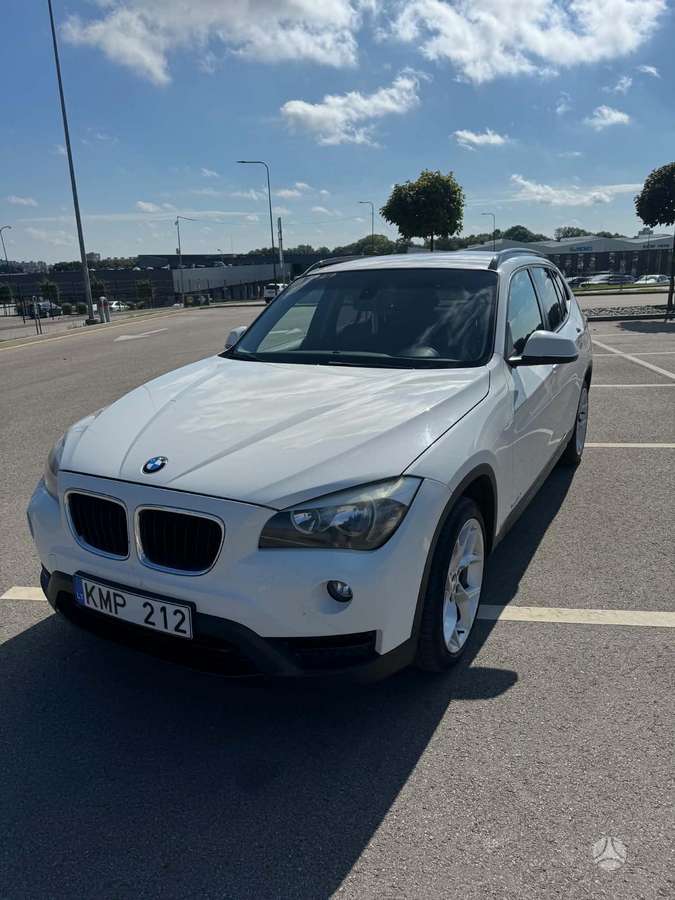 BMW X1 2012 — photo 10