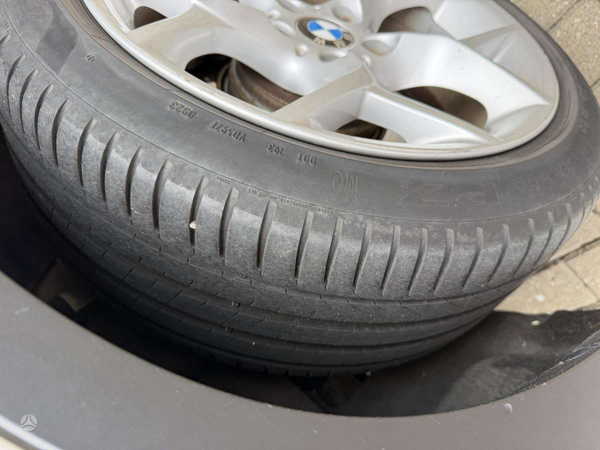 BMW X1 2012 — photo 11