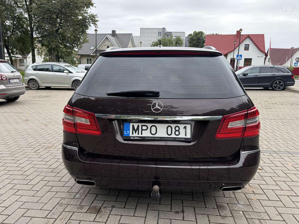 Mercedes-Benz E350 2009 — photo 6