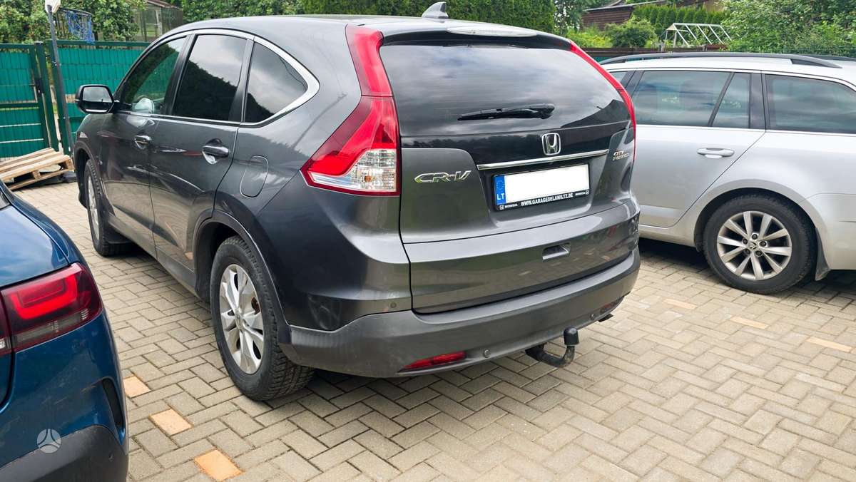 Honda CR-V 2014 — engine 1597 cm³, 120 HP (88kW)