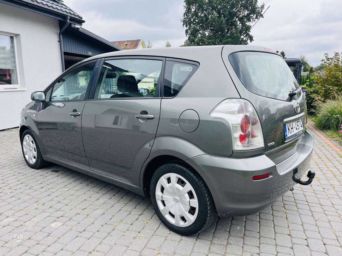 Toyota Corolla 2006 — photo 24
