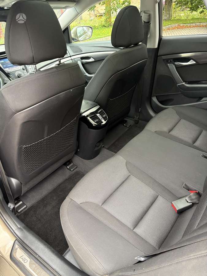 Hyundai i40 2011 — photo 19