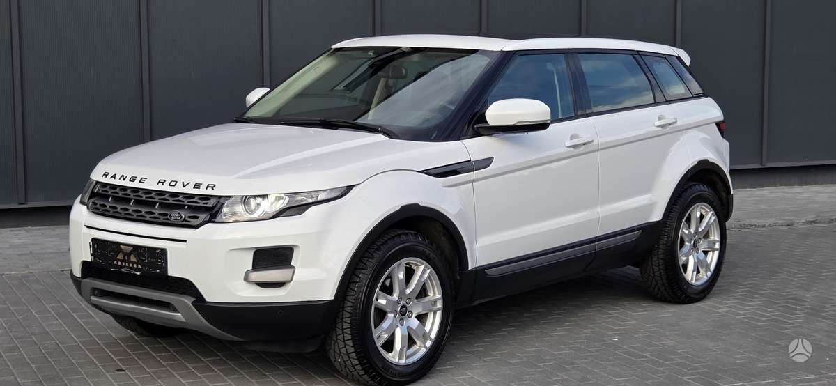 Land Rover 2013 — rear view