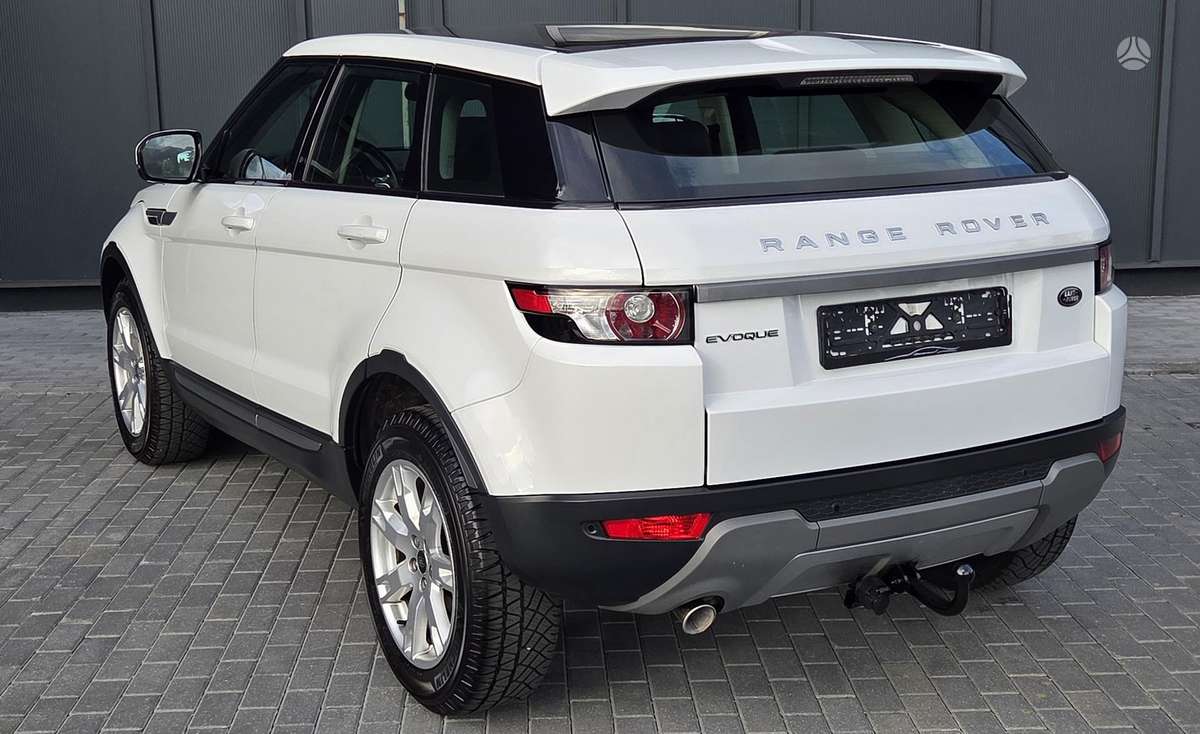 Land Rover 2013 — engine 2200 cm³, 150 HP (110kW)