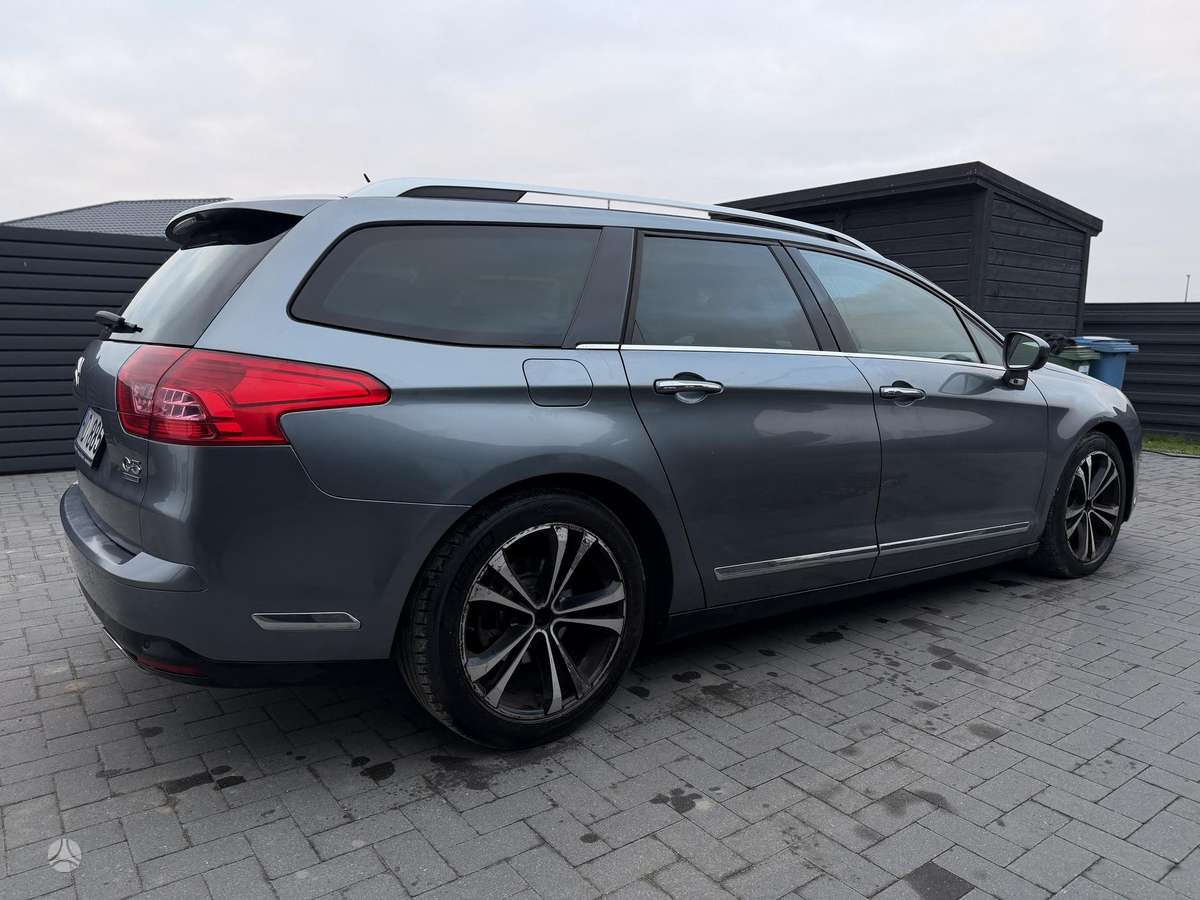 Citroen C5 2009 — photo 12
