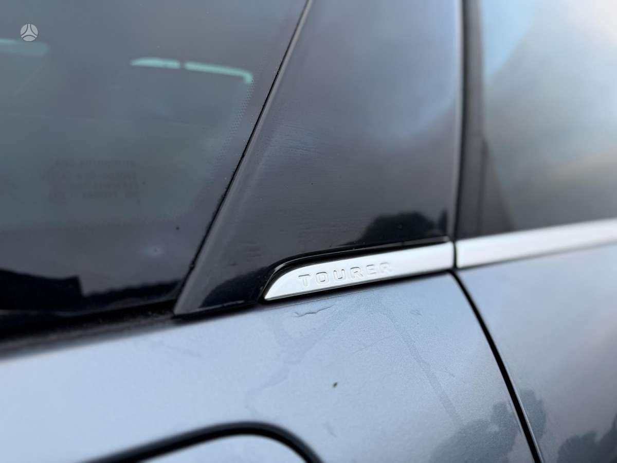 Citroen C5 2009 — photo 16