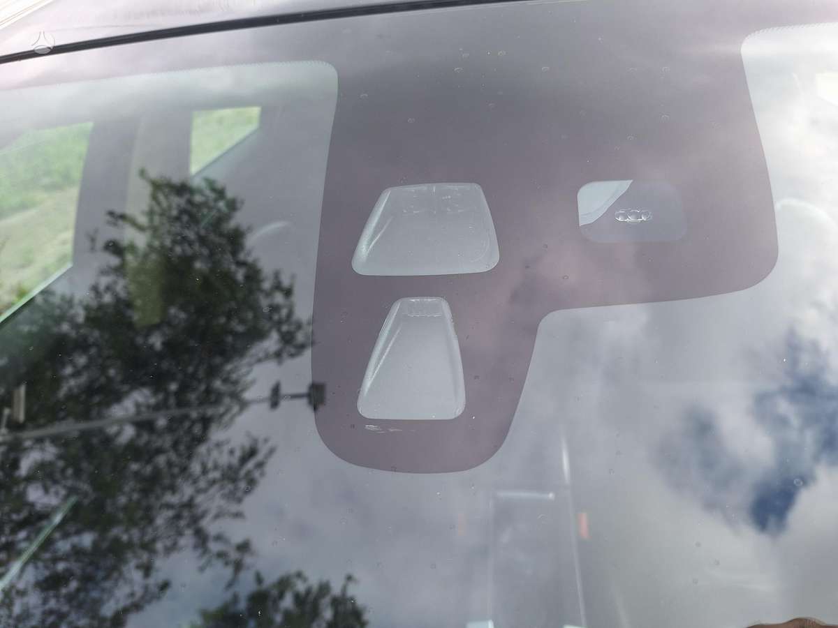Volvo XC60 2010 — photo 12