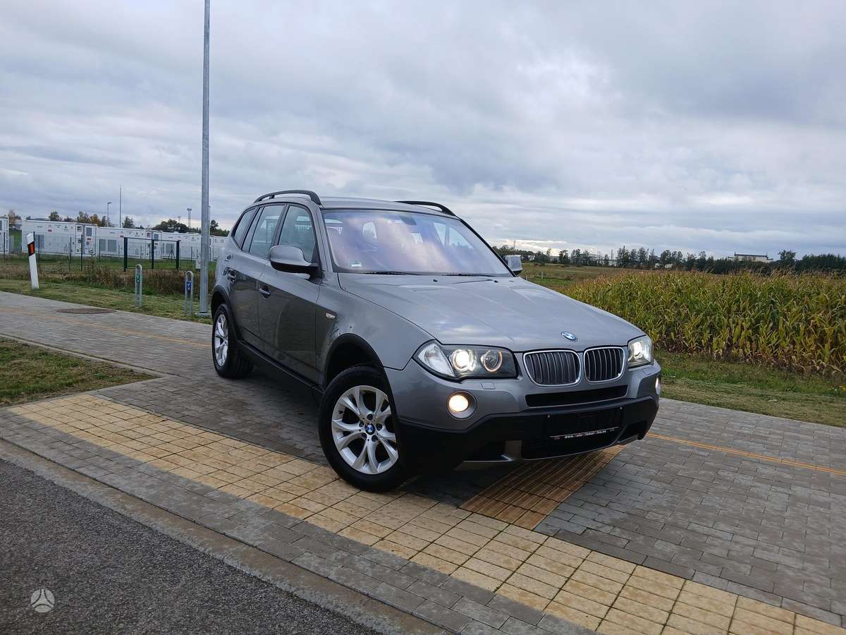 BMW X3 2010 — фото 5