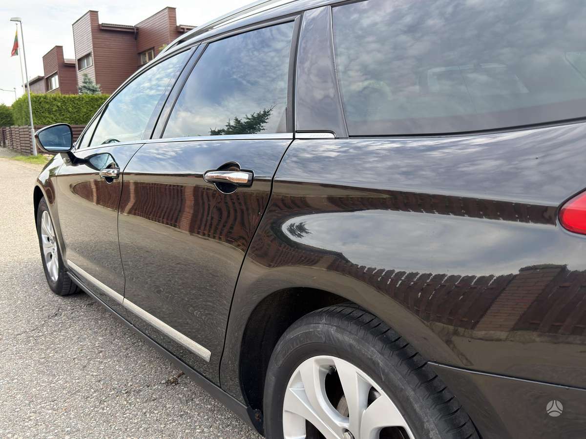 Citroen C5 2010 — photo 5
