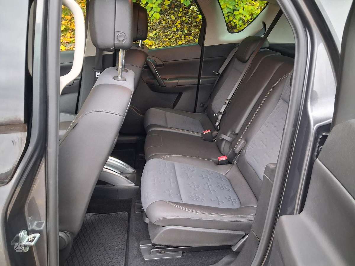 Opel Meriva 2012 — photo 10