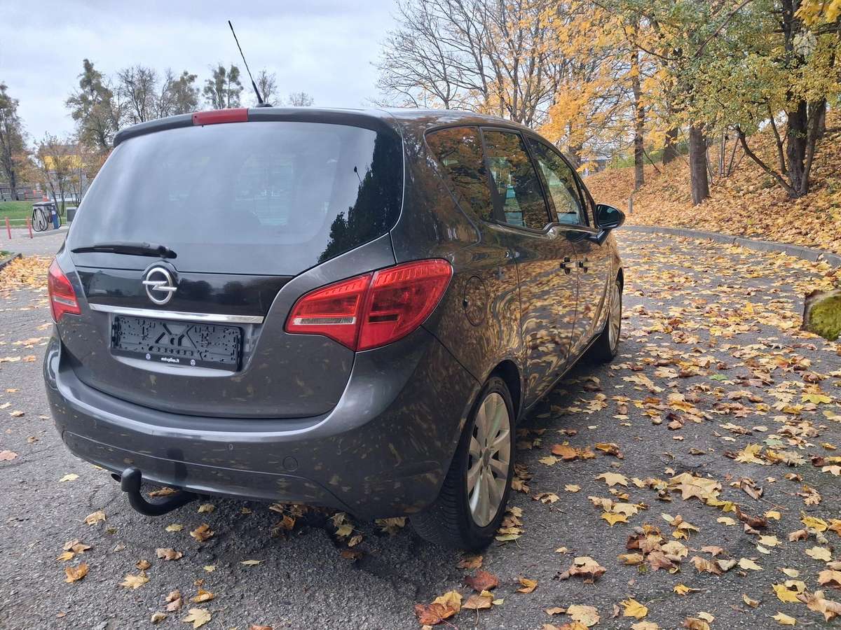 Opel Meriva 2012 — photo 5