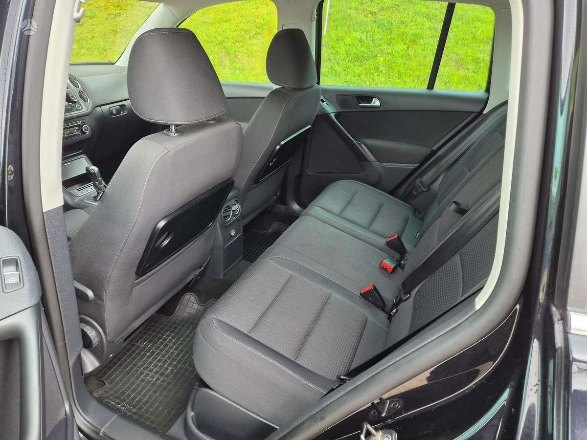 Volkswagen Tiguan 2011 — photo 13