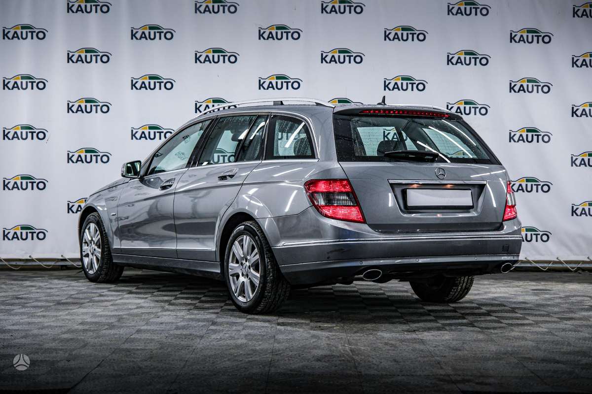 Mercedes-Benz C280 2008 — engine 3000 cm³, 231 HP (170kW)