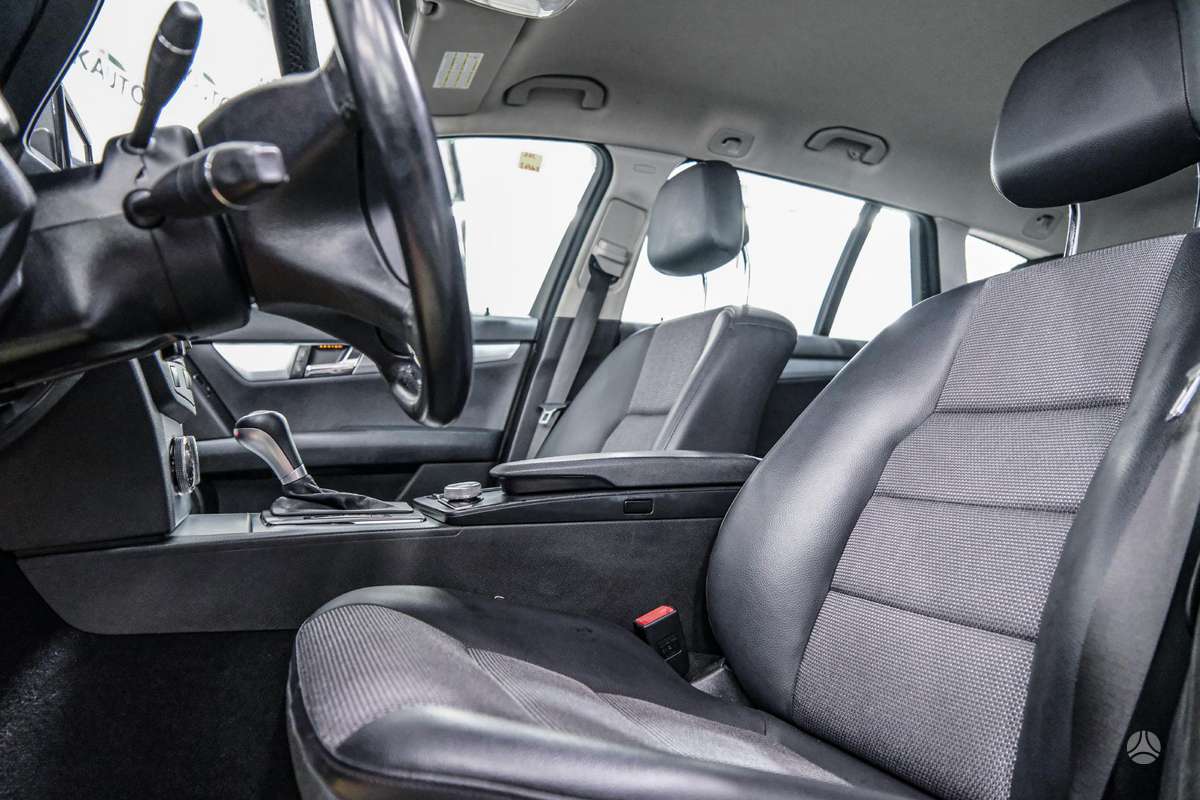 Mercedes-Benz C280 2008 — photo 6