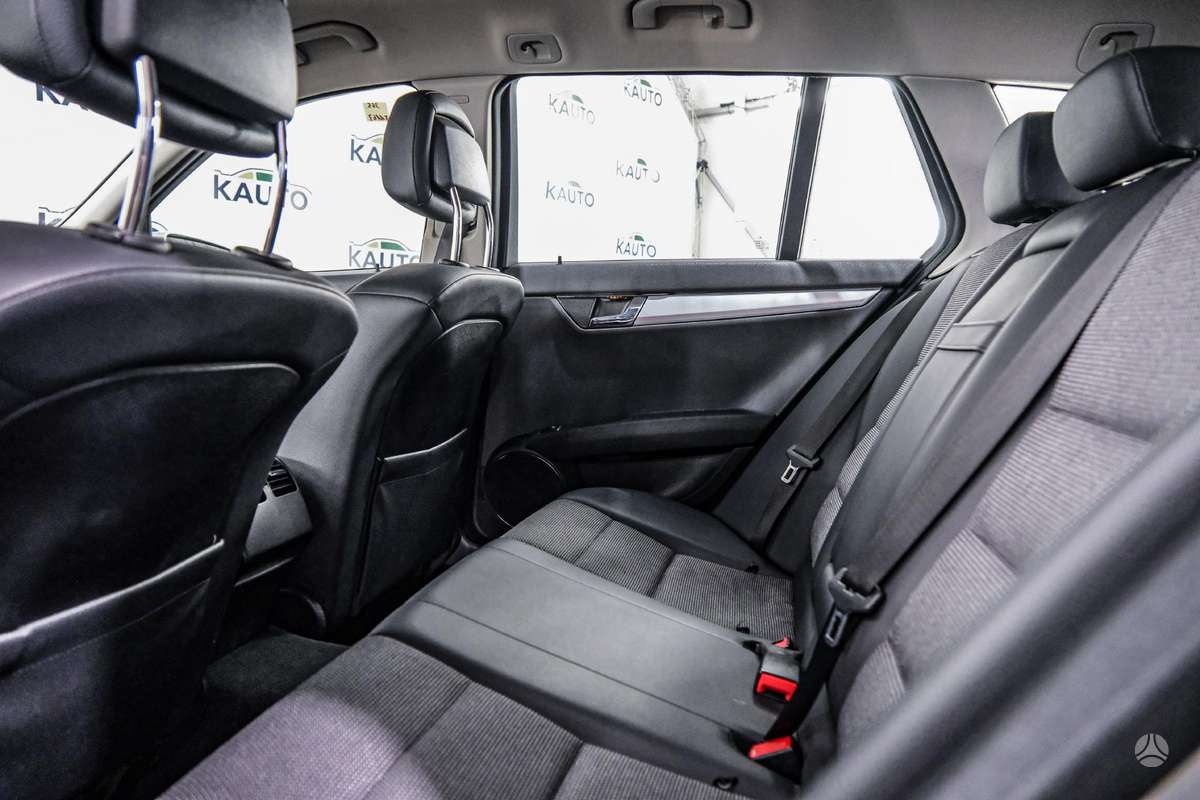 Mercedes-Benz C280 2008 — photo 9