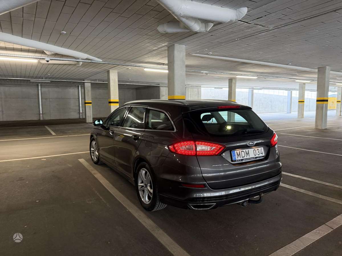 Ford Mondeo 2015 — фото 16