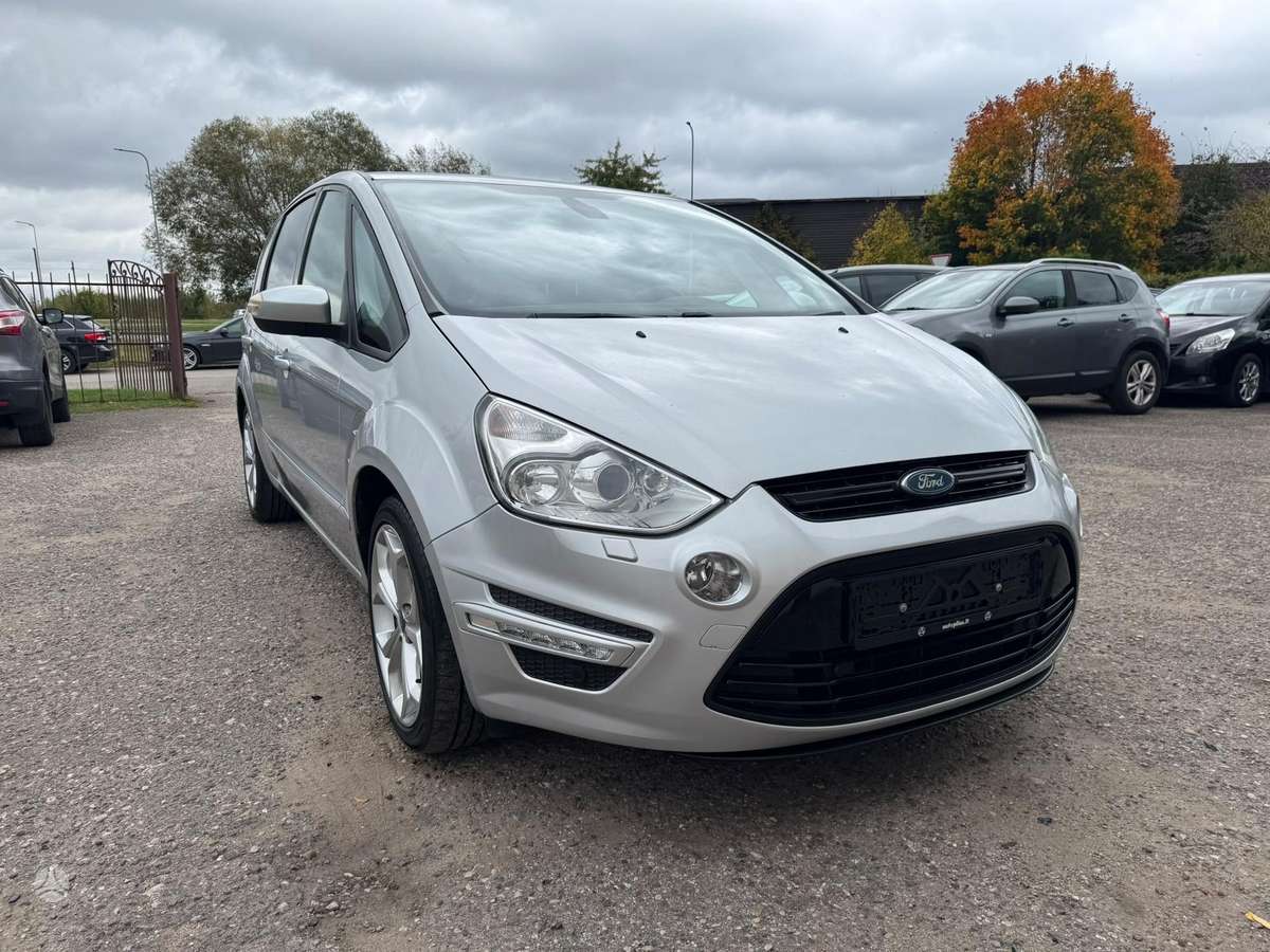 Ford S-MAX 2012 — двигун 2000 cm³, 140 HP (103kW)