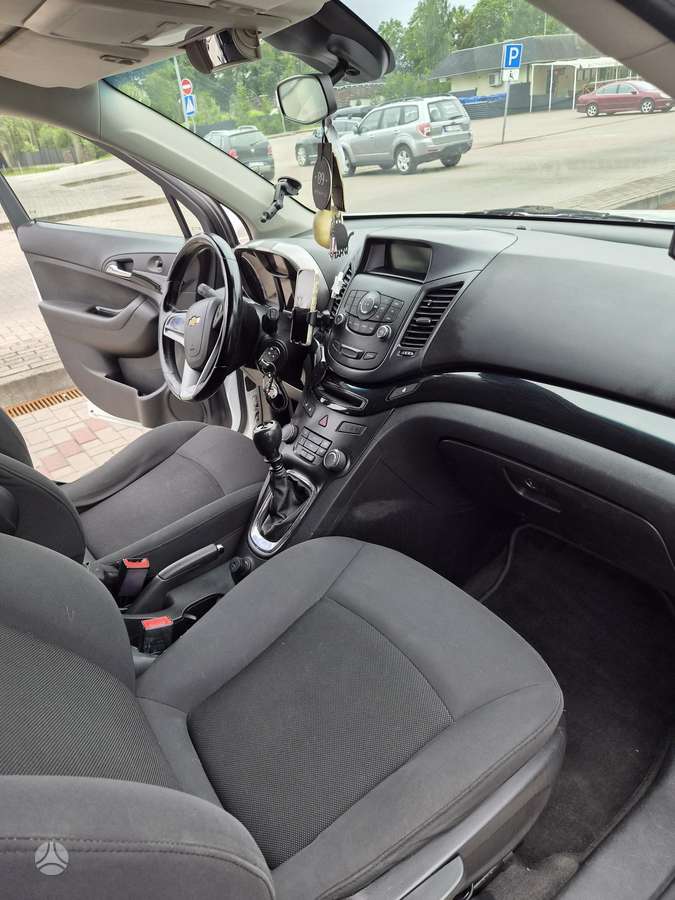 Chevrolet Orlando 2012 — photo 9