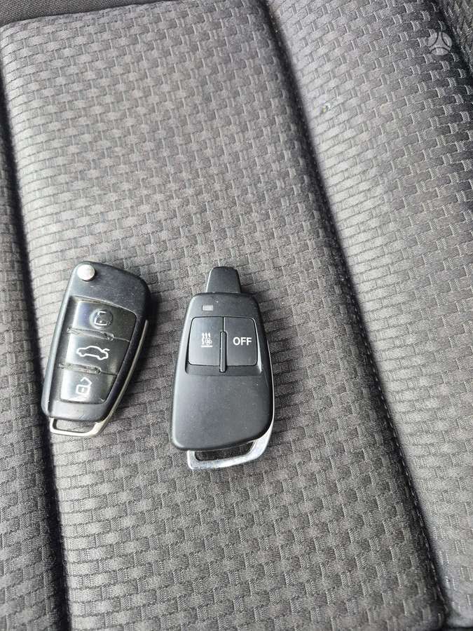 Audi A6 2010 — photo 10