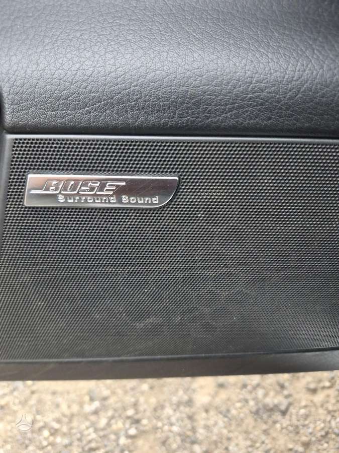 Audi A6 2010 — photo 13