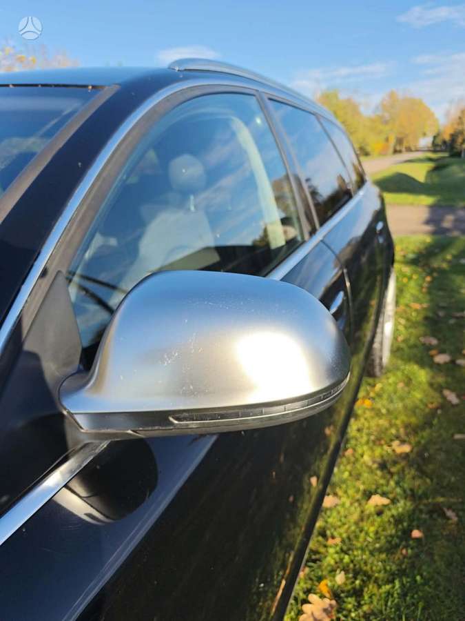Audi A6 2010 — photo 18
