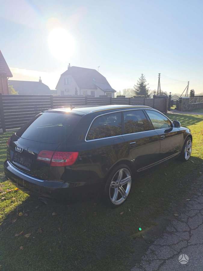 Audi A6 2010 — rear view