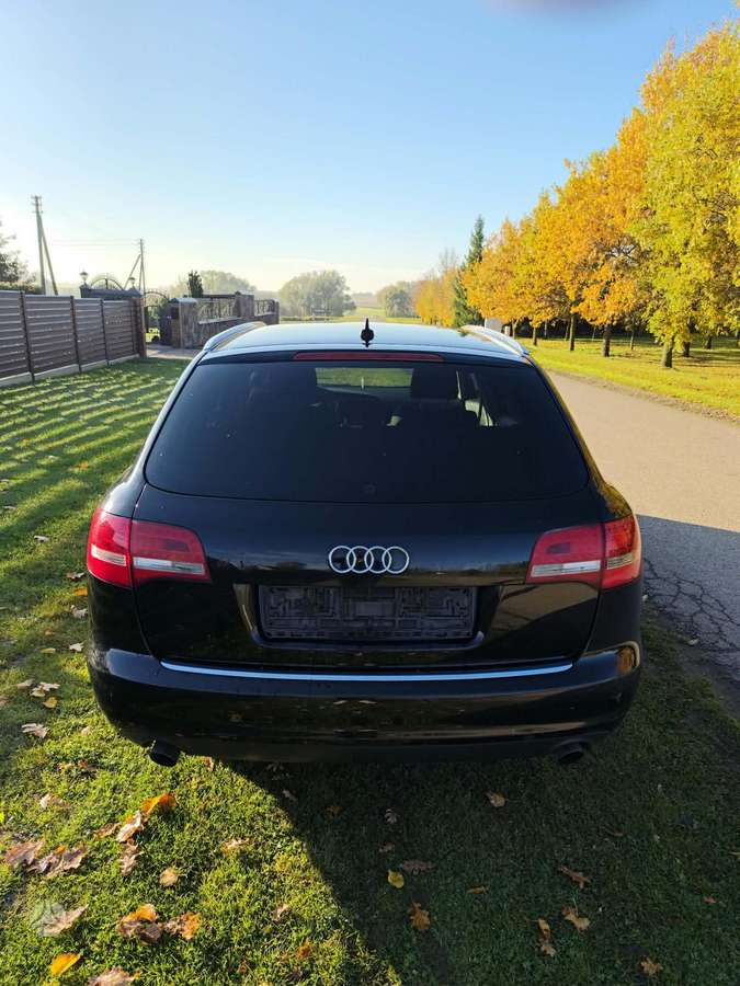 Audi A6 2010 — photo 7