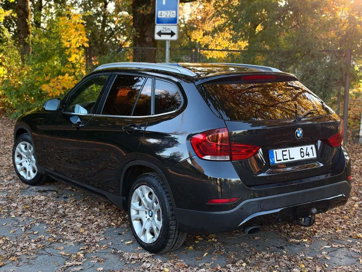 BMW X1 2012 — photo 11