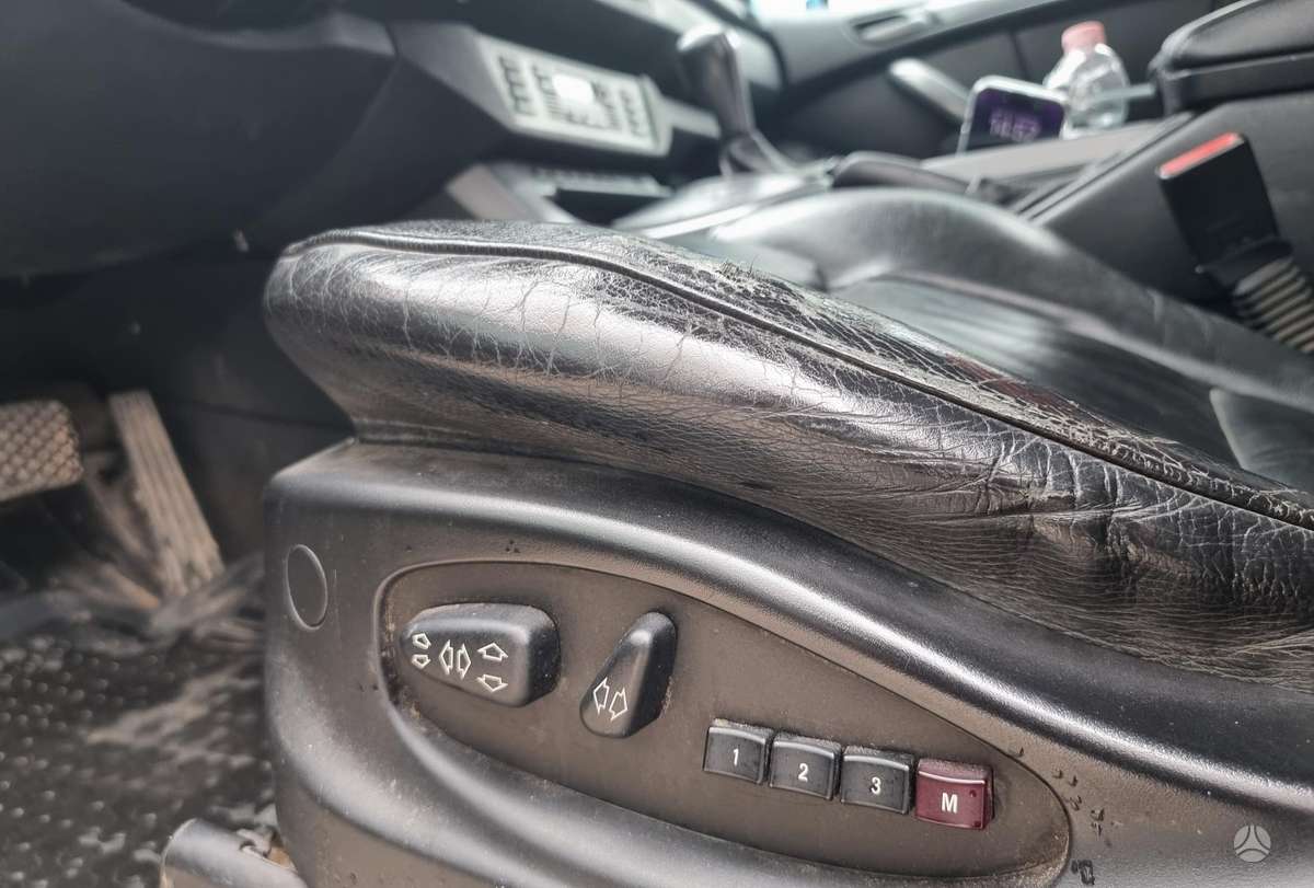 BMW X5 2005 — photo 10