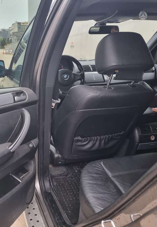 BMW X5 2005 — photo 13