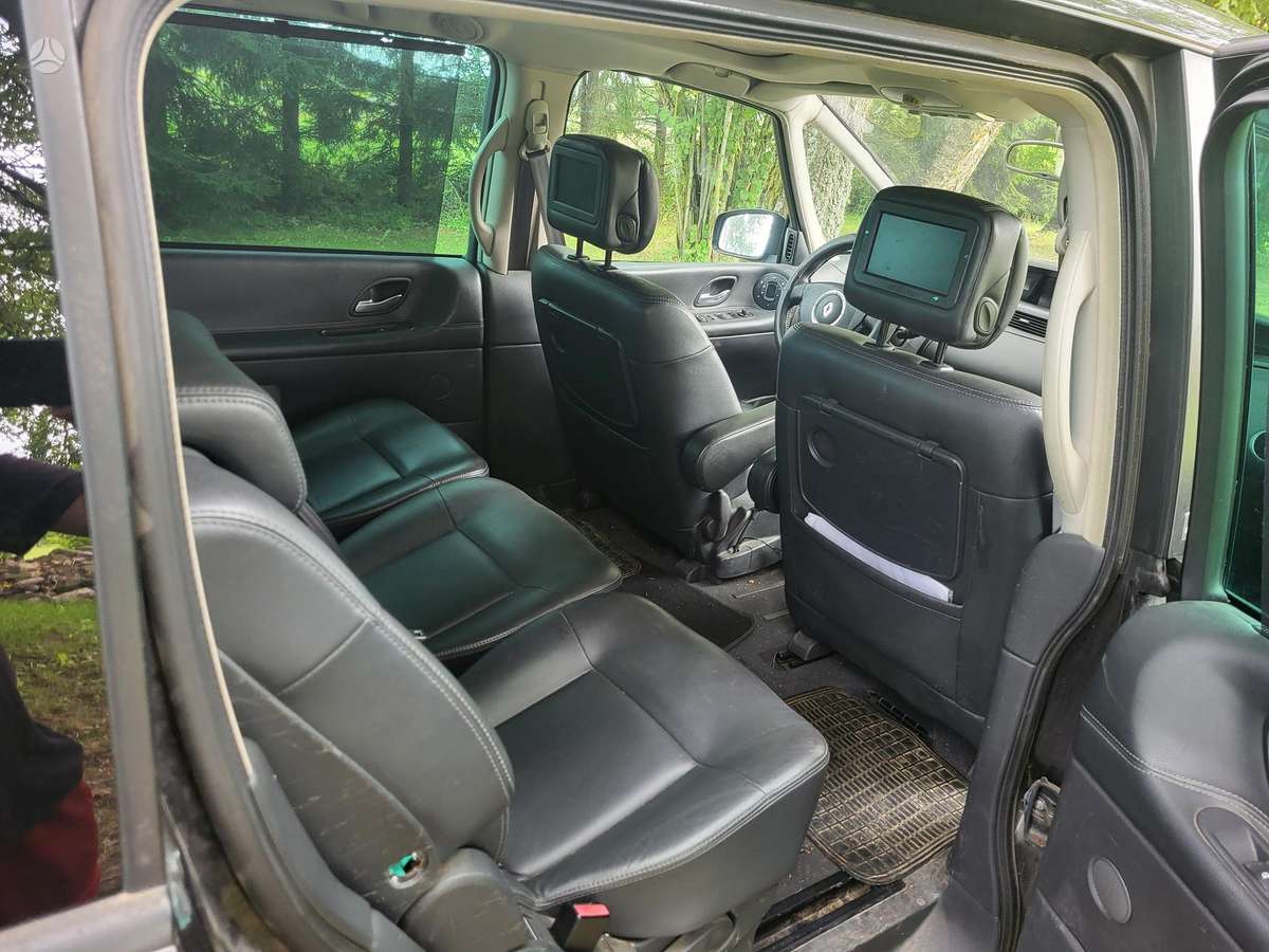 Renault Grand 2010 — двигун 1995 cm³, 173 HP (127kW)