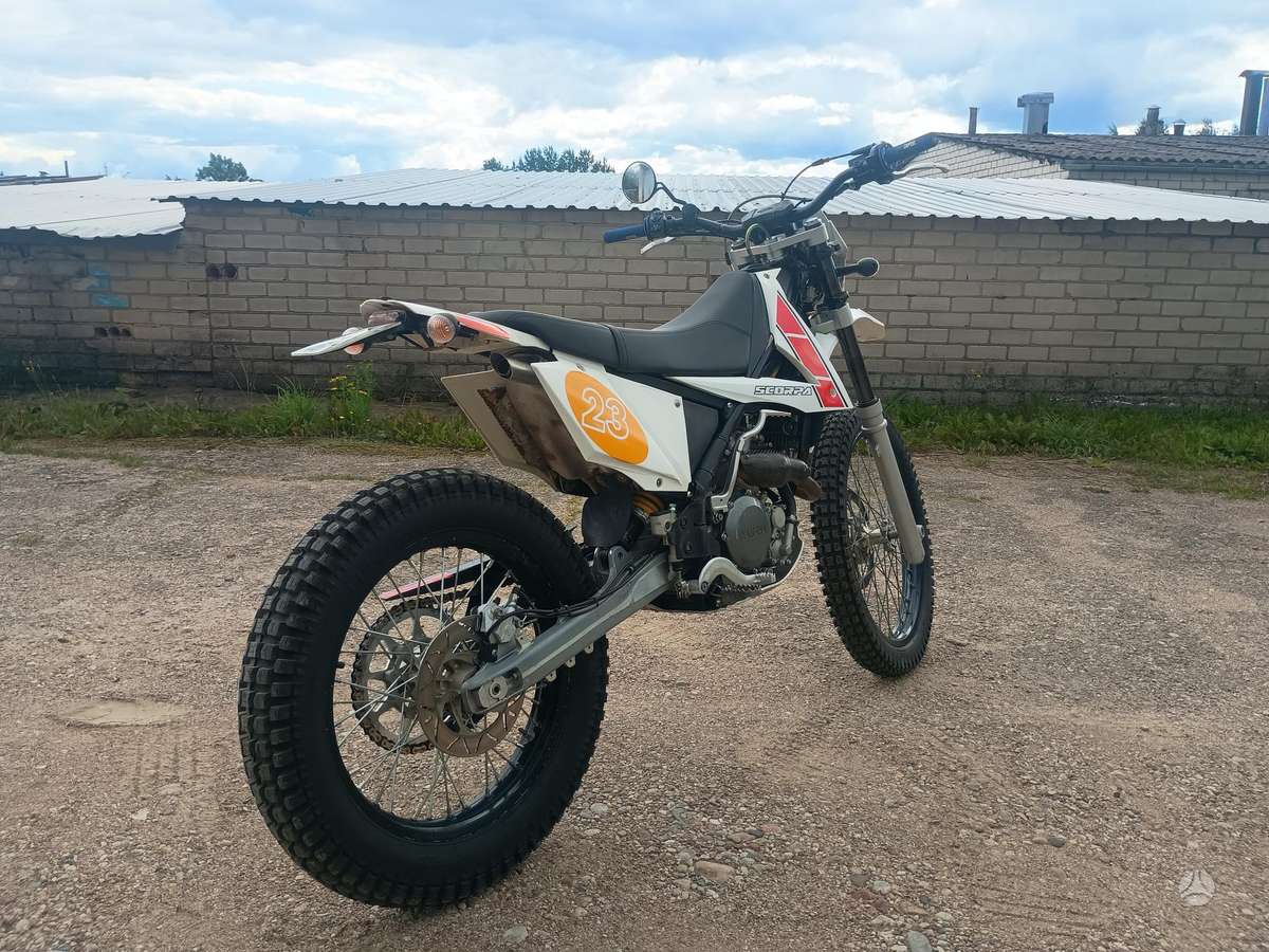 Yamaha Scorpa 2008 — photo 5
