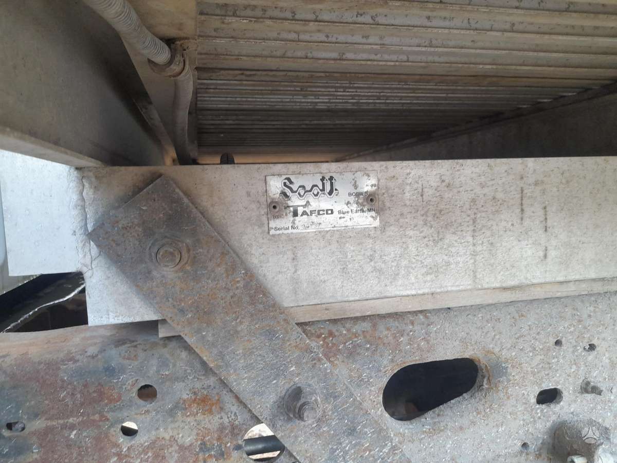 Ford F-350 2006 — engine 5400 cm³, 353 HP (260kW)