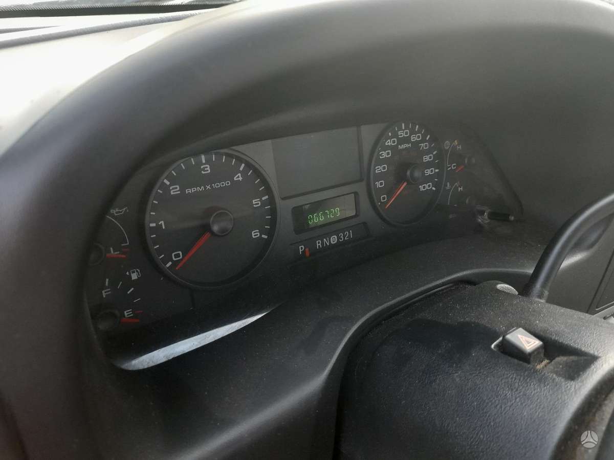 Ford F-350 2006 — photo 8