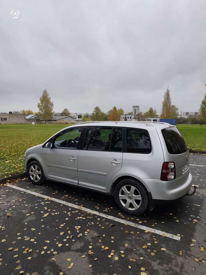 Volkswagen Touran 2004 — photo 7