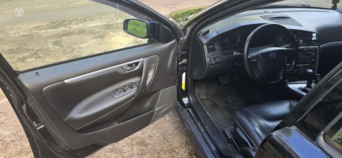 Volvo V70 2006 — photo 7