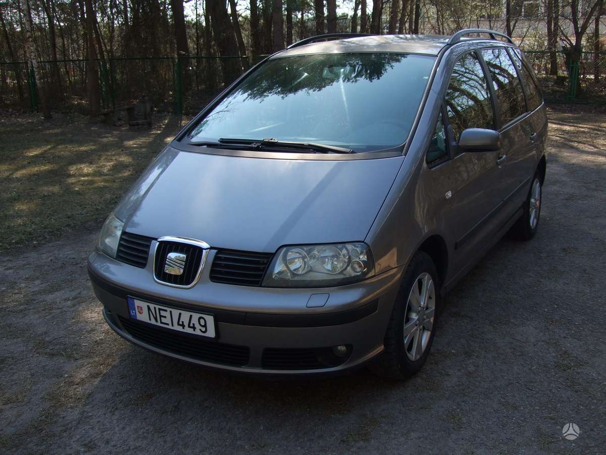 Seat Alhambra 2008 — фото 12
