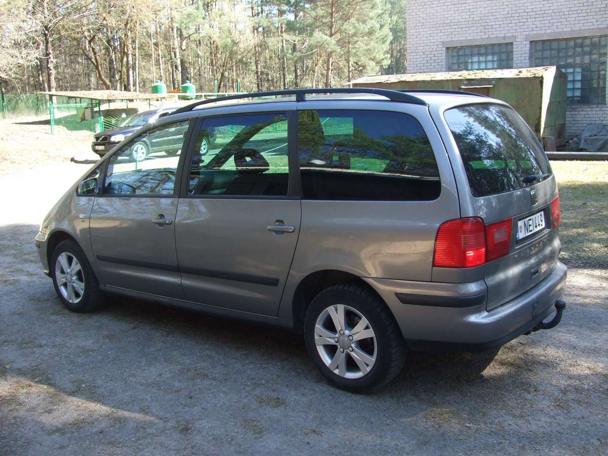 Seat Alhambra 2008 — фото 7