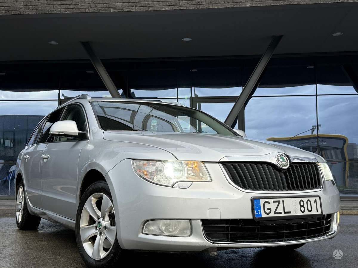 Skoda Superb 2010 — photo 9